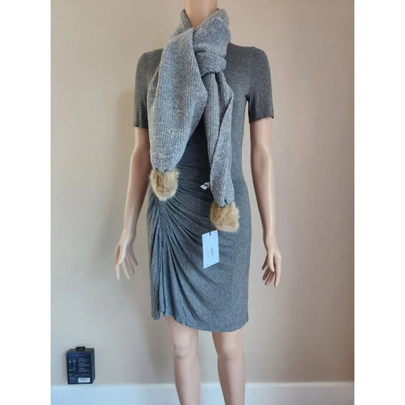 NWT PAUL SMITH Pom Pom Lambswool Scarf Grey 9'' x 66'' - Picture 3 of 11